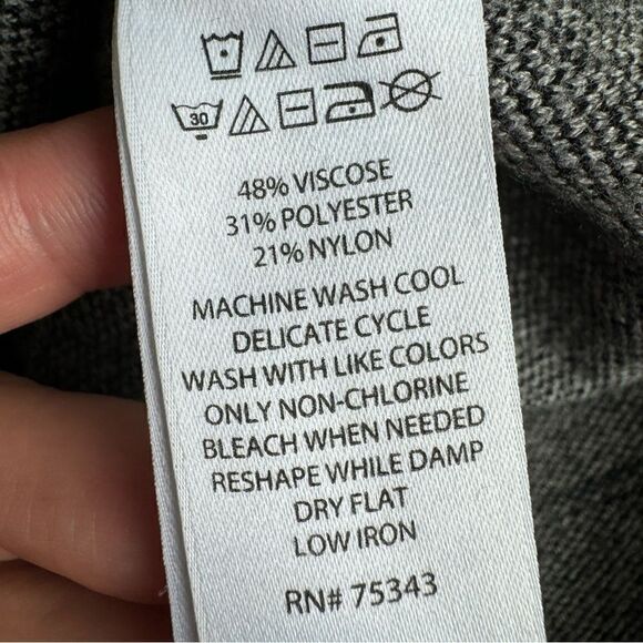 Tahari Grey Wide Plaid Mock Turtleneck 3/4 Sleeve Pullover‎ Sweater Sz M Office - Picture 5 of 7